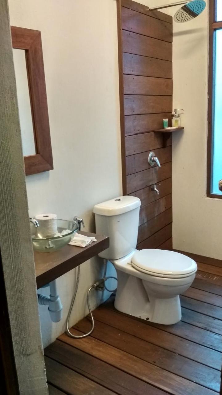 Bayu Lestari Island Resort Mersing Eksteriør billede