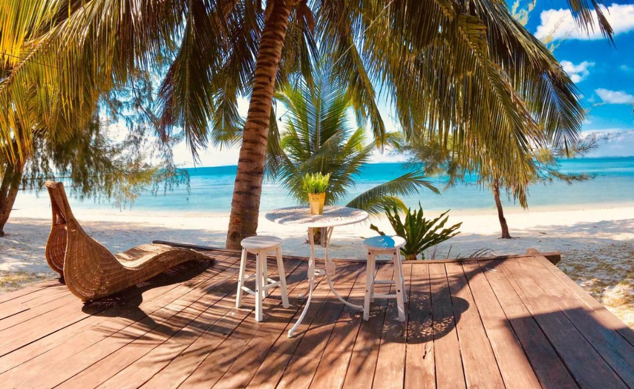 Bayu Lestari Island Resort Mersing Eksteriør billede