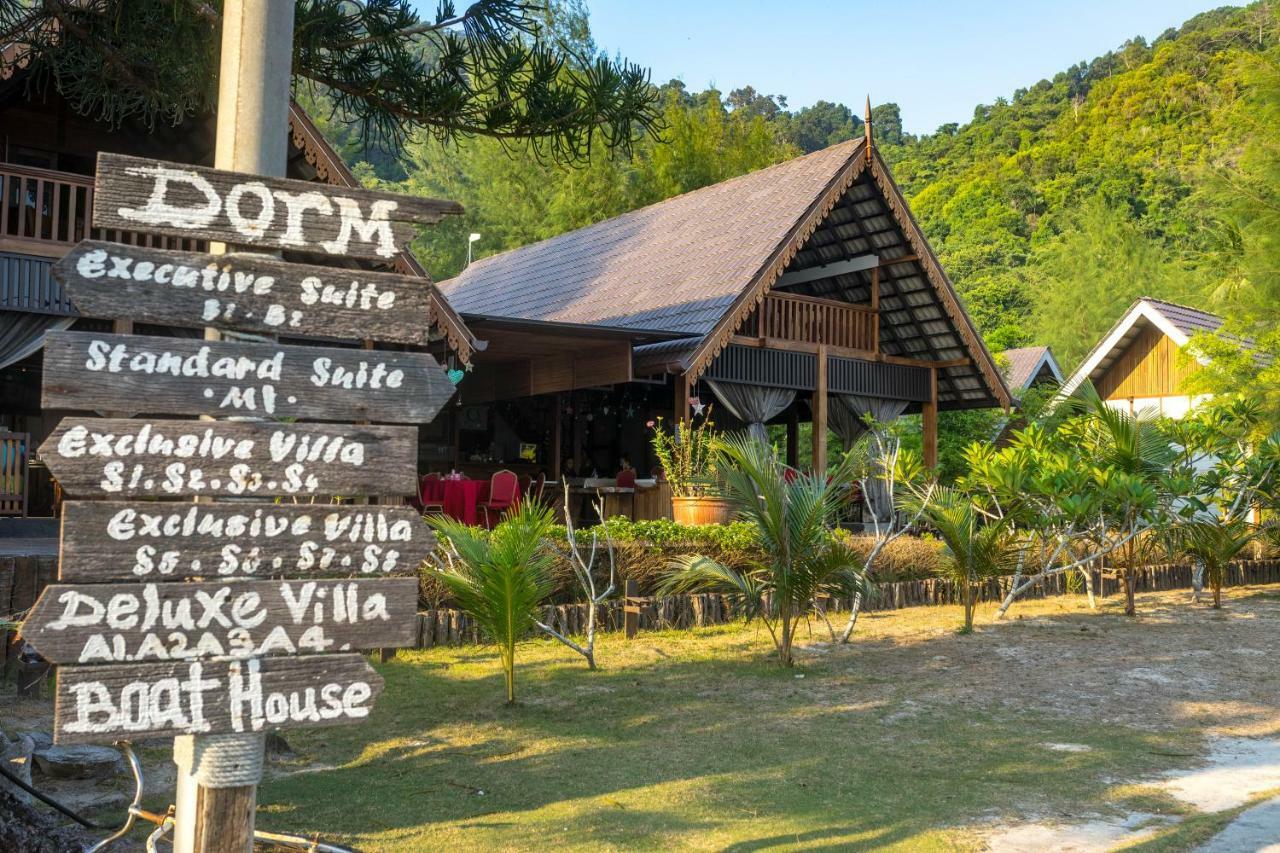 Bayu Lestari Island Resort Mersing Eksteriør billede