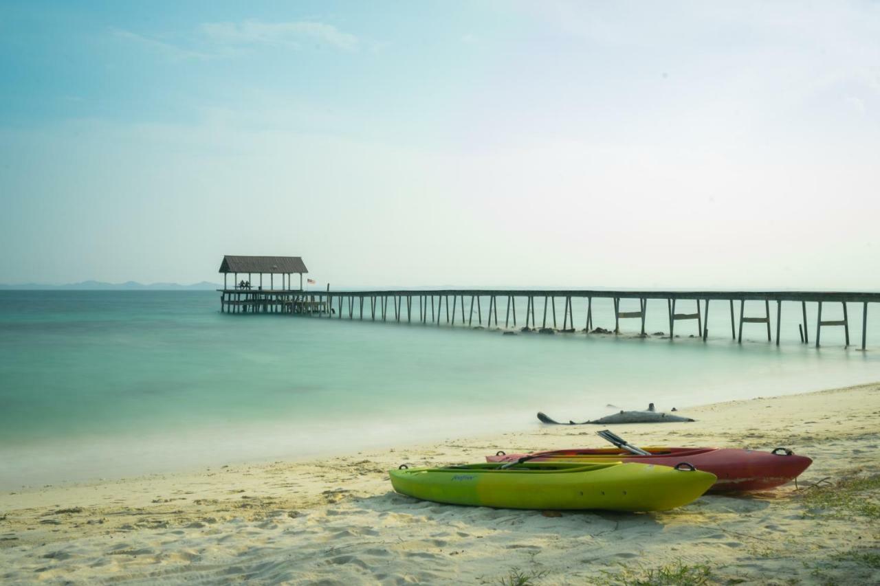 Bayu Lestari Island Resort Mersing Eksteriør billede