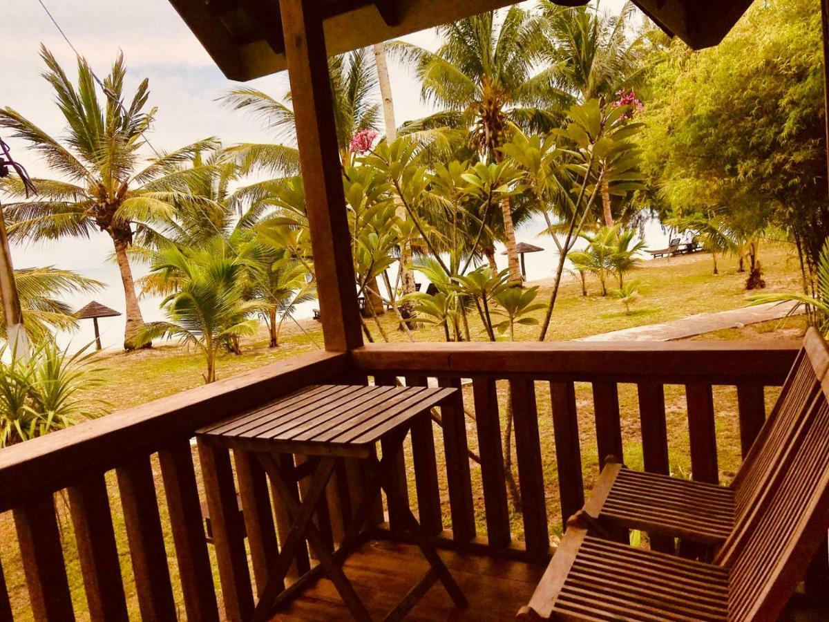 Bayu Lestari Island Resort Mersing Eksteriør billede